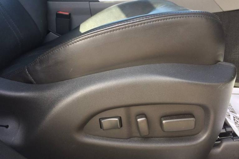 Used-2011-Cadillac-SRX-Luxury-Collection-4dr-SUV
