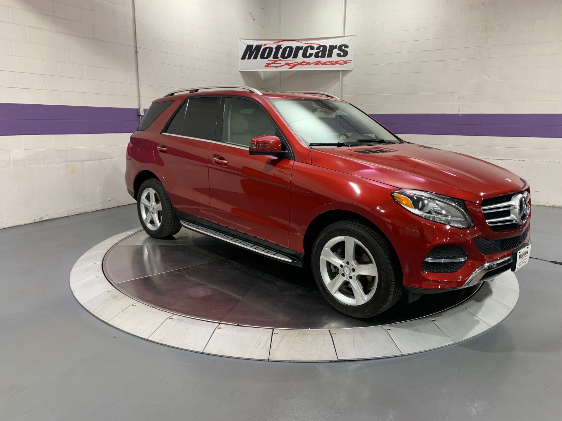 Used-2017-Mercedes-Benz-GLE-350-4MATIC-AWD