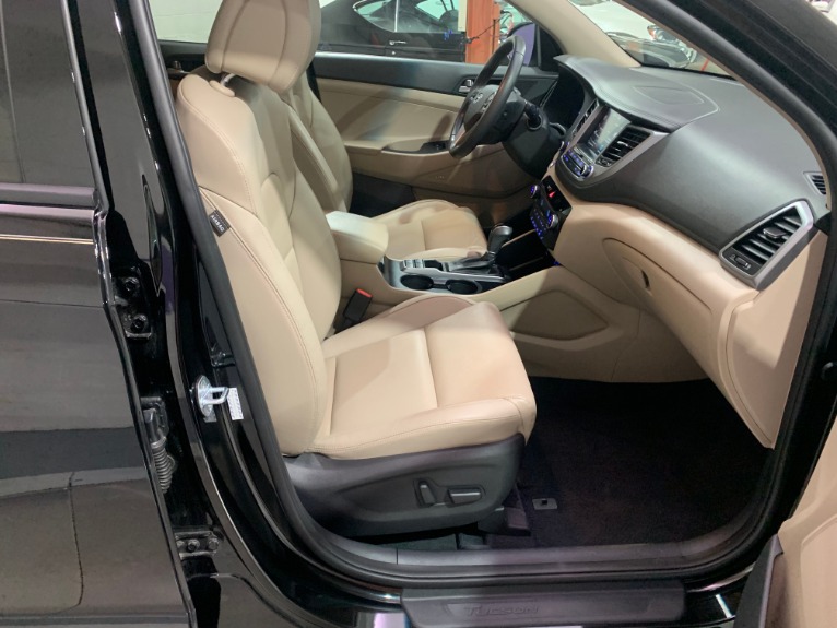 Used-2017-Hyundai-Tucson-SE-Plus-FWD