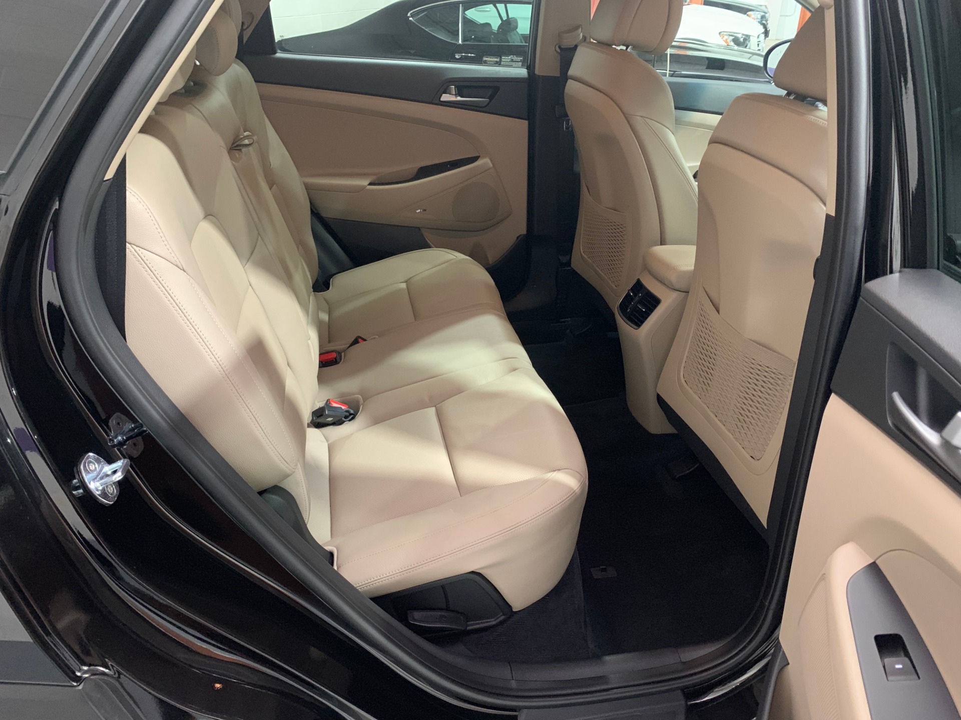 Used-2017-Hyundai-Tucson-SE-Plus-FWD