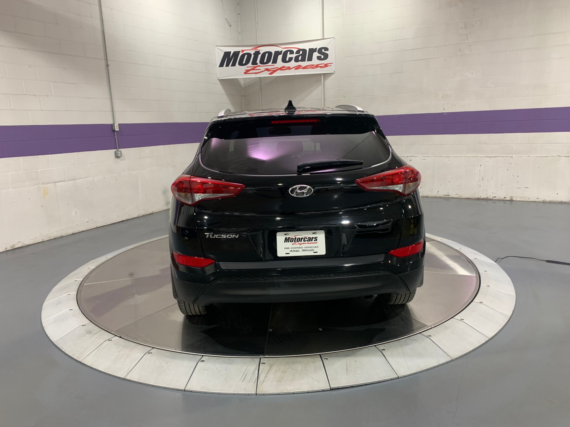 Used-2017-Hyundai-Tucson-SE-Plus-FWD