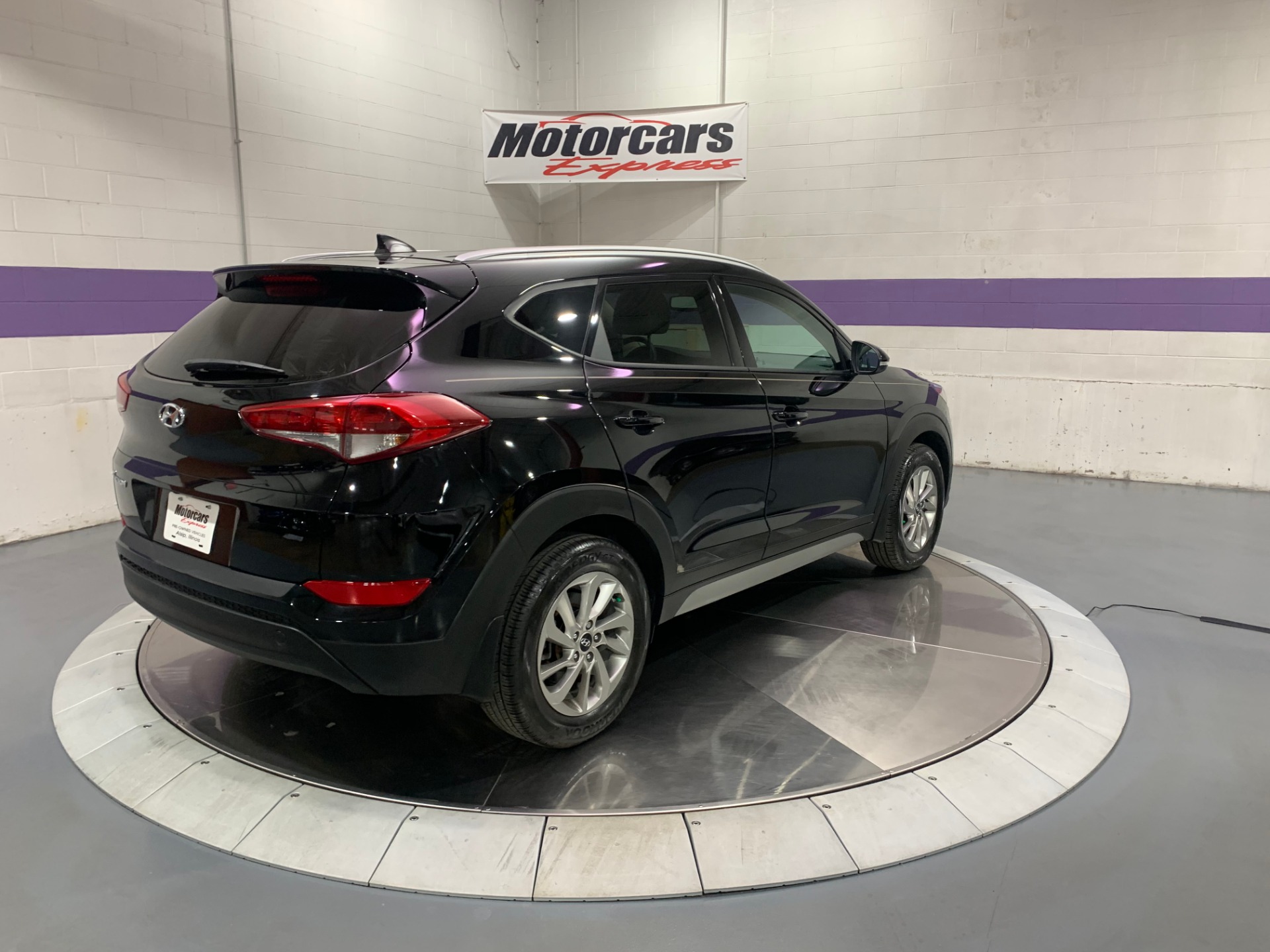 Used-2017-Hyundai-Tucson-SE-Plus-FWD