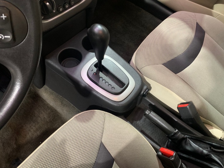 Used-2004-Saturn-Ion-2-FWD