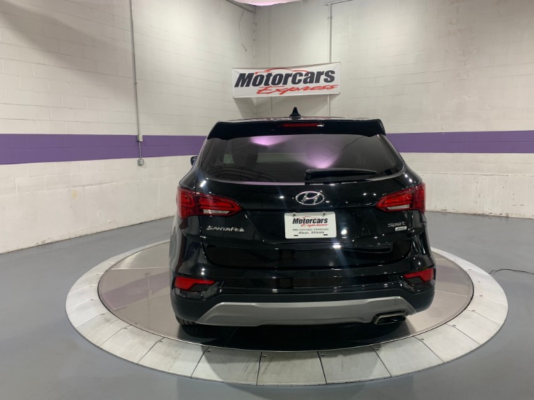 Used-2017-Hyundai-Santa-Fe-Sport-24L-AWD