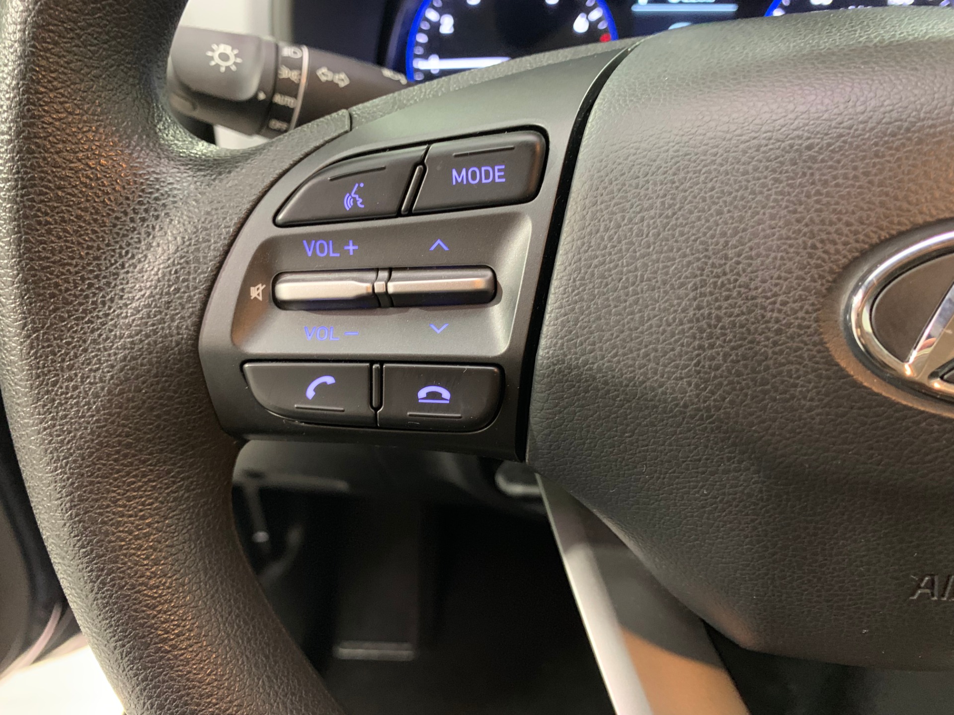 Used-2019-Hyundai-Kona-SE-AWD