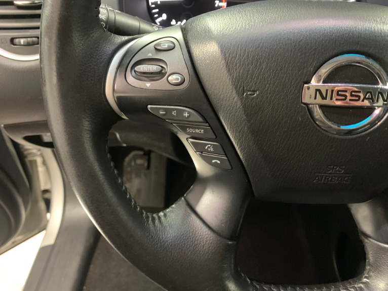 Used-2015-Nissan-Pathfinder-SV-FWD