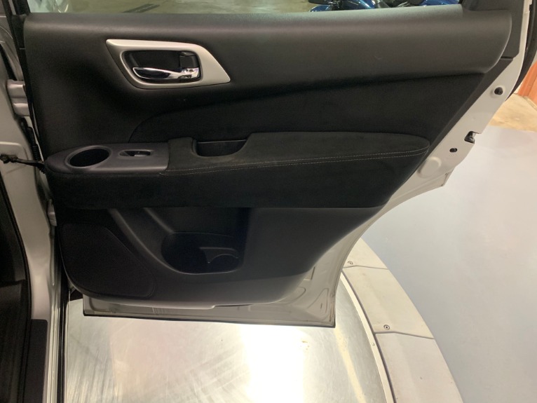 Used-2015-Nissan-Pathfinder-SV-FWD