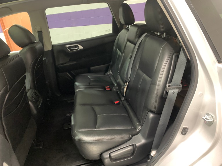 Used-2015-Nissan-Pathfinder-SV-FWD