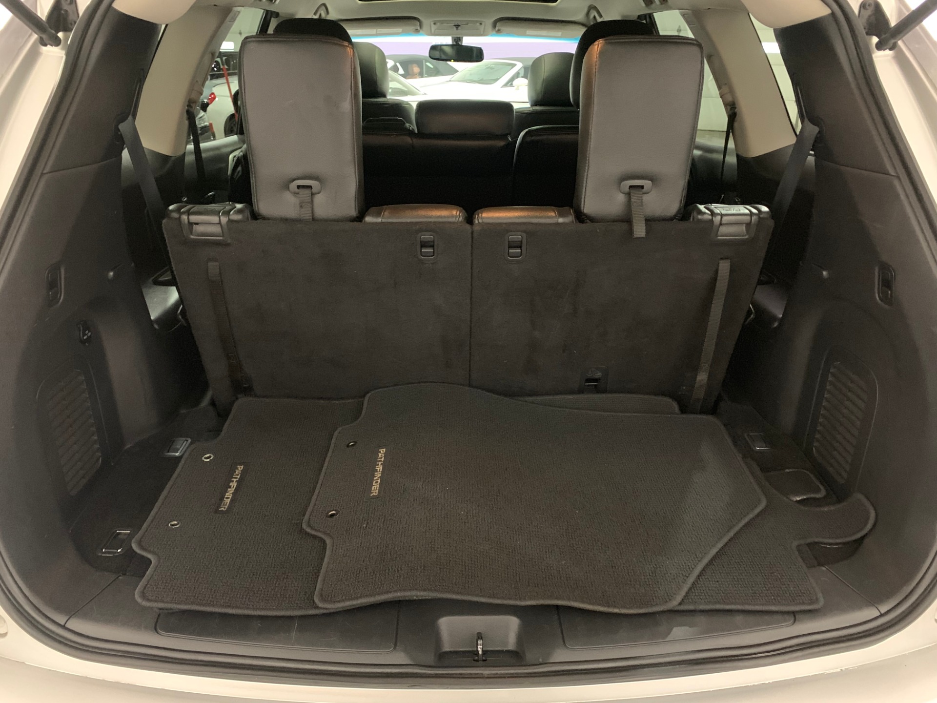 Used-2015-Nissan-Pathfinder-SV-FWD
