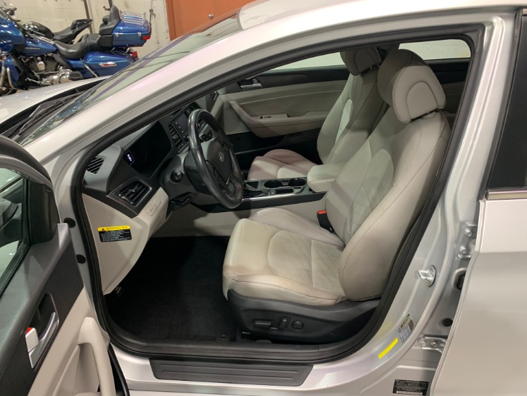 Used-2015-Hyundai-Sonata-Sport