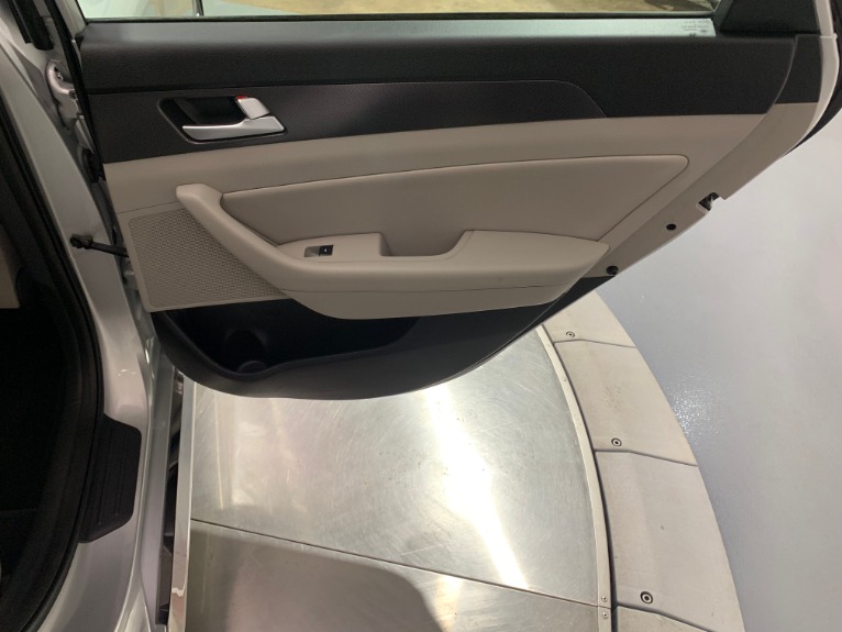 Used-2015-Hyundai-Sonata-Sport