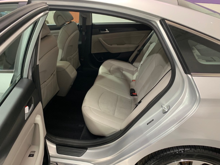 Used-2015-Hyundai-Sonata-Sport