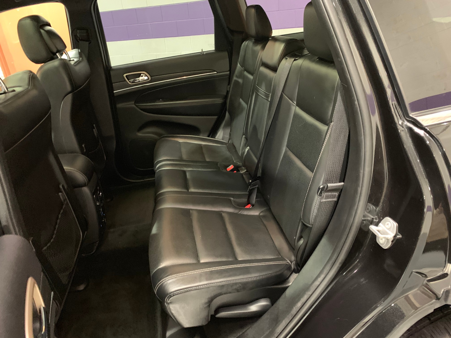 Used-2015-Jeep-Grand-Cherokee-Limited-4X4