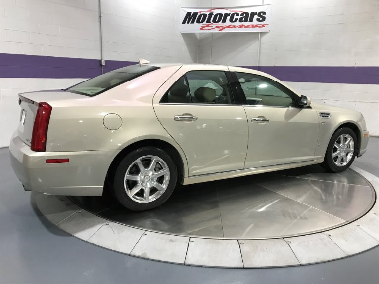 Used-2009-Cadillac-STS-V6-Luxury-AWD-4dr-Sedan-w/Navigation