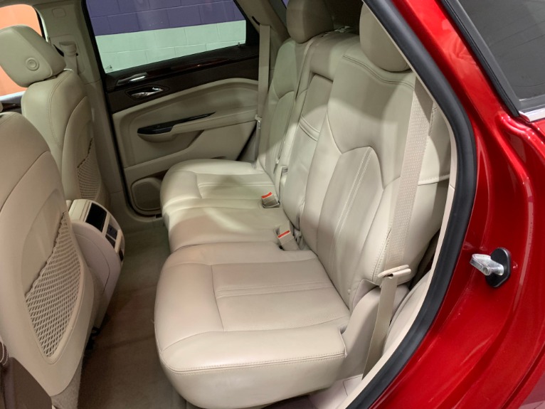 Used-2014-Cadillac-SRX-Luxury-Collection