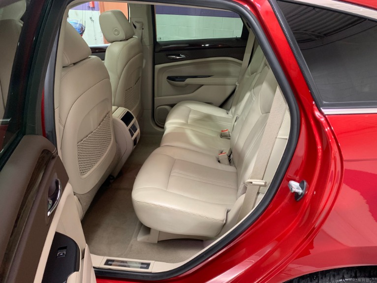Used-2014-Cadillac-SRX-Luxury-Collection