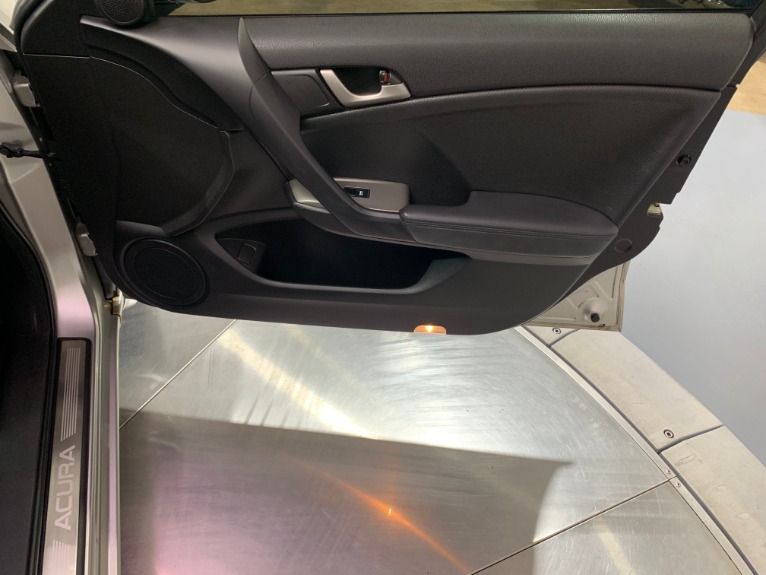 Used-2010-Acura-TSX-w/Tech-FWD