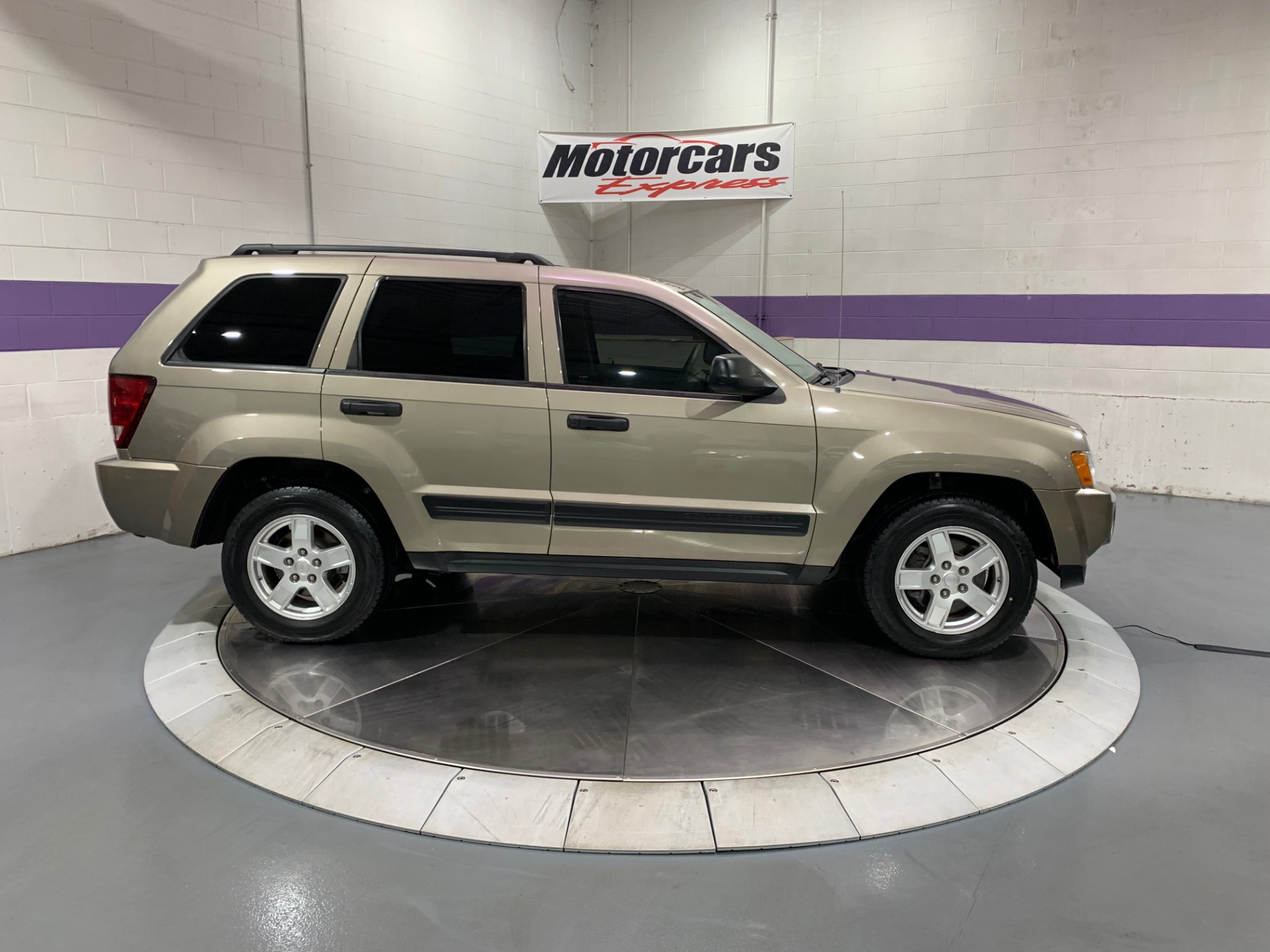 2005 Jeep Grand Cherokee Laredo 4WD Stock MCE514 for sale