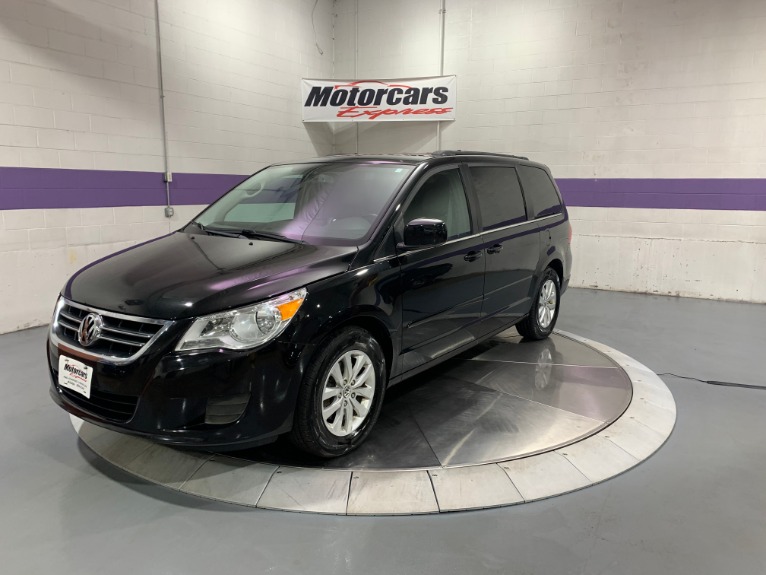 Used-2012-Volkswagen-Routan-SE