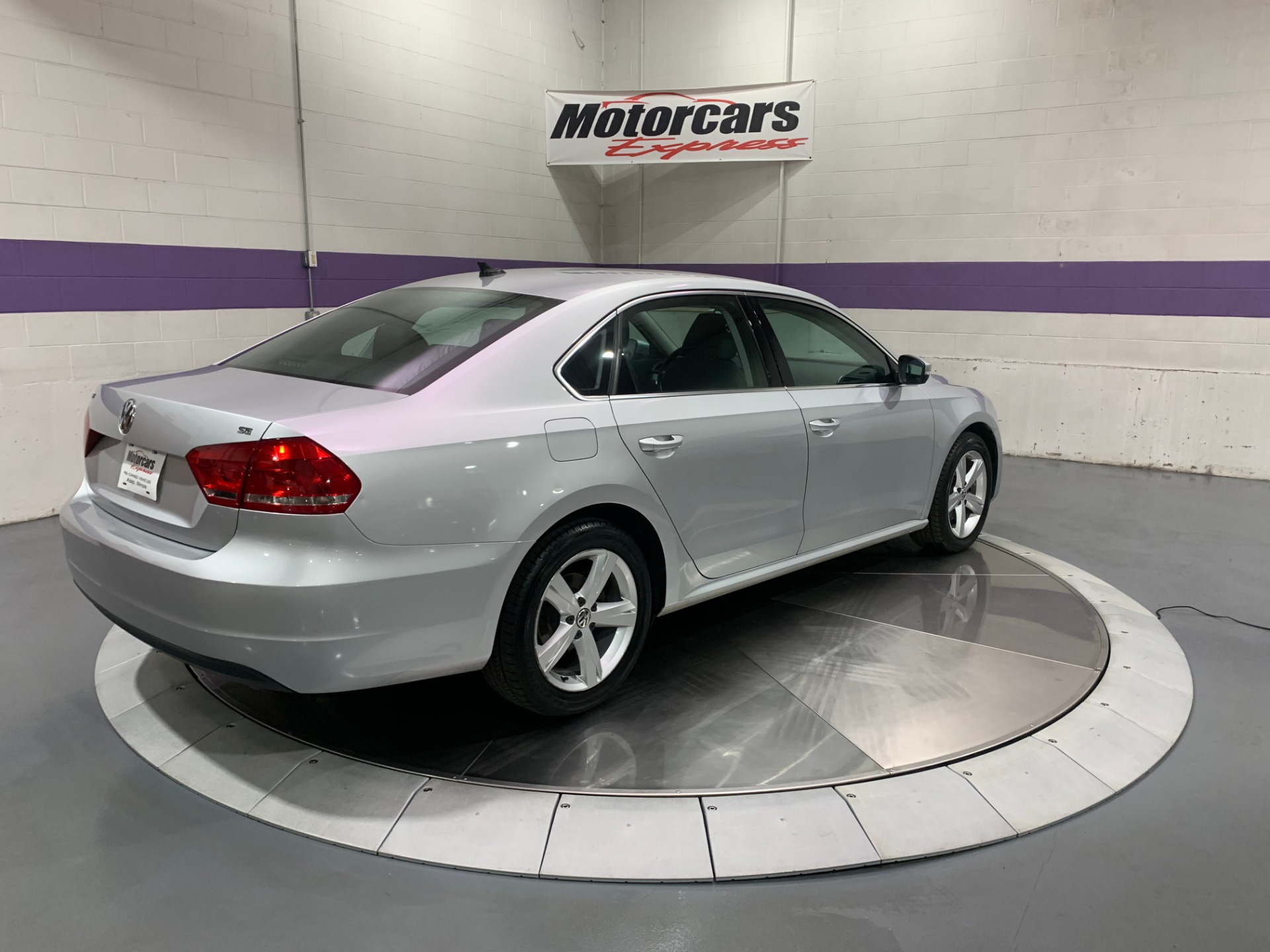Used-2013-Volkswagen-Passat-SE-PZEV