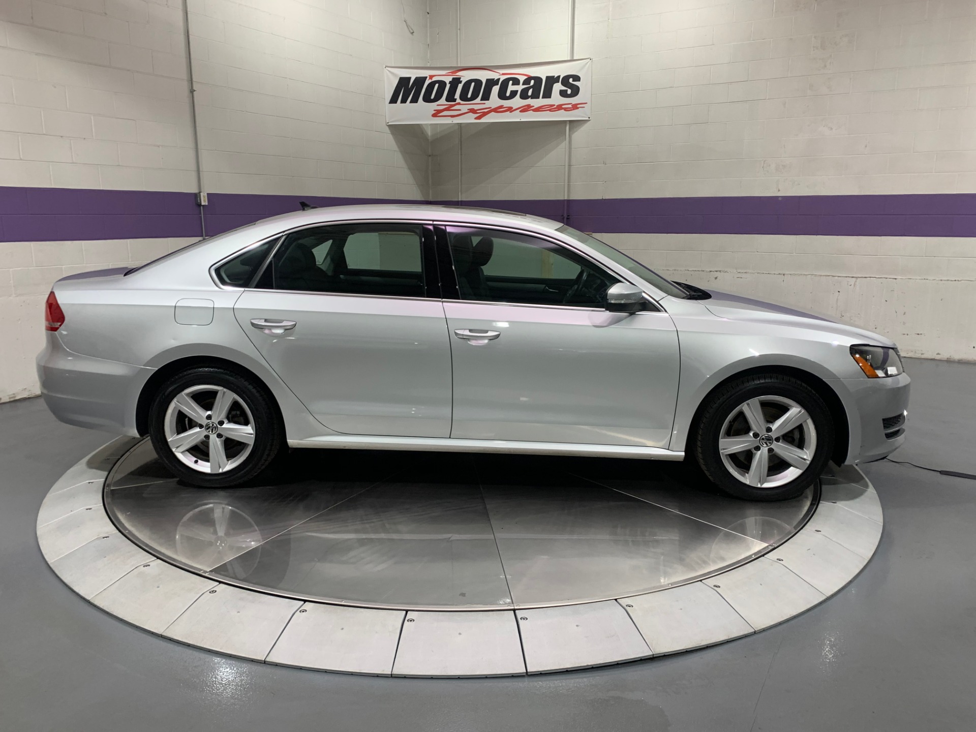 Used-2013-Volkswagen-Passat-SE-PZEV