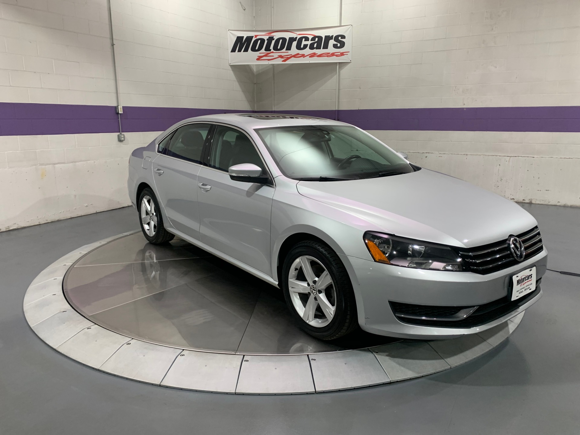 Used-2013-Volkswagen-Passat-SE-PZEV