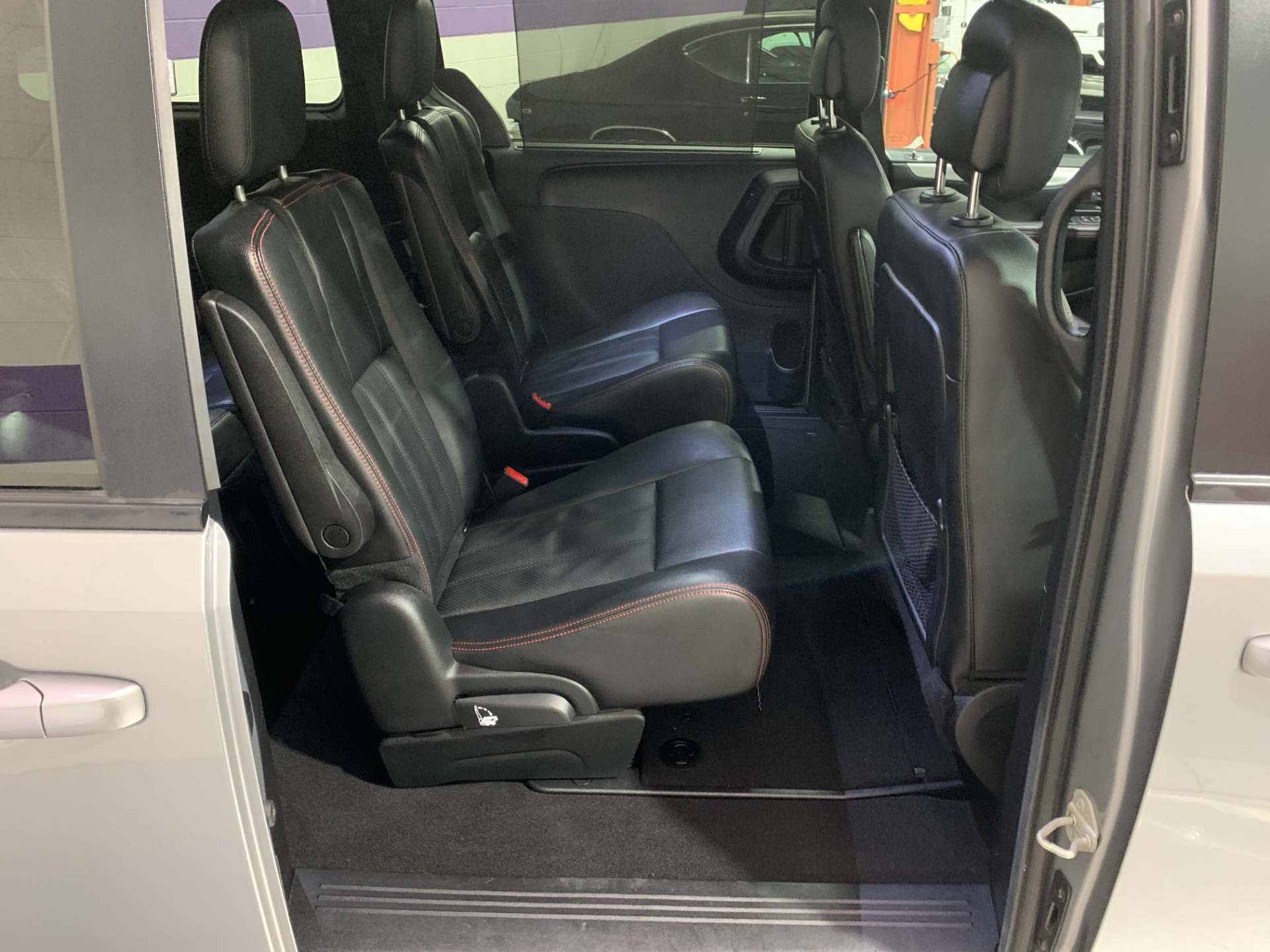 Used-2018-Dodge-Grand-Caravan-GT-FWD