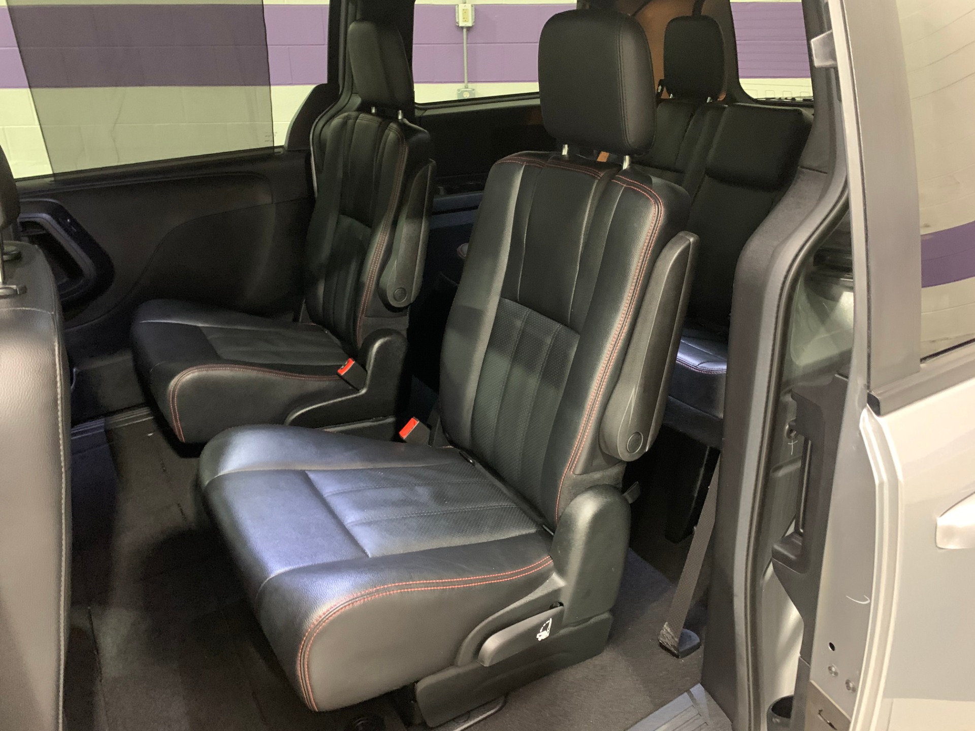 Used-2018-Dodge-Grand-Caravan-GT-FWD