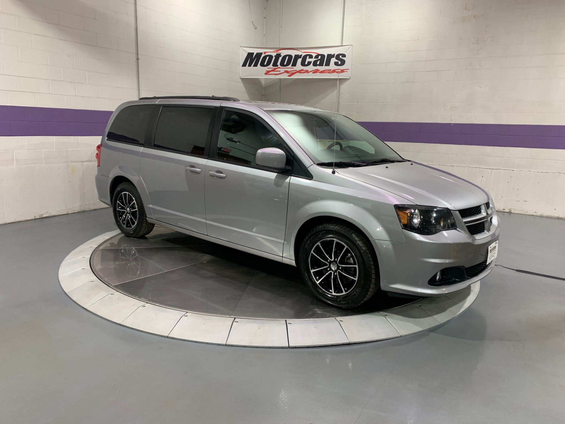 Used-2018-Dodge-Grand-Caravan-GT-FWD