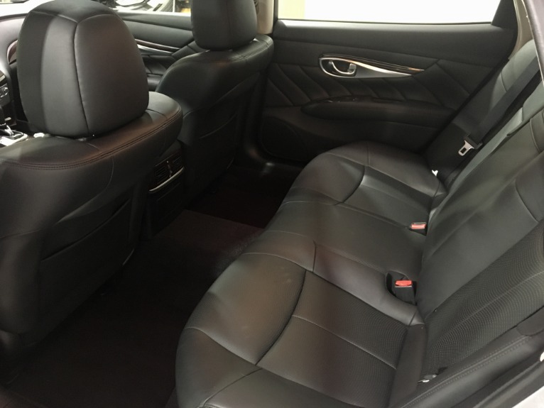 Used-2015-Infiniti-Q70L-37-AWD-4dr-Sedan