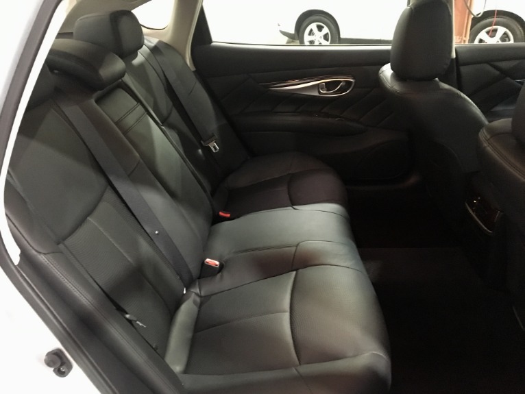 Used-2015-Infiniti-Q70L-37-AWD-4dr-Sedan
