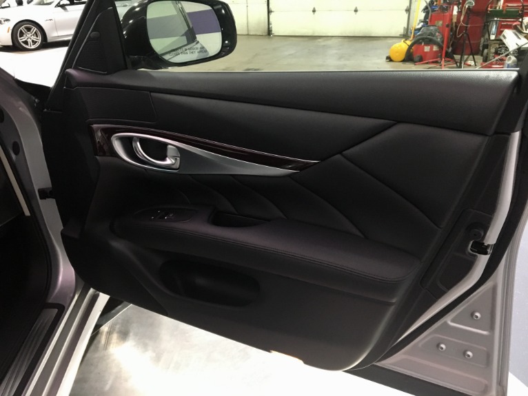Used-2015-Infiniti-Q70L-37-AWD-4dr-Sedan