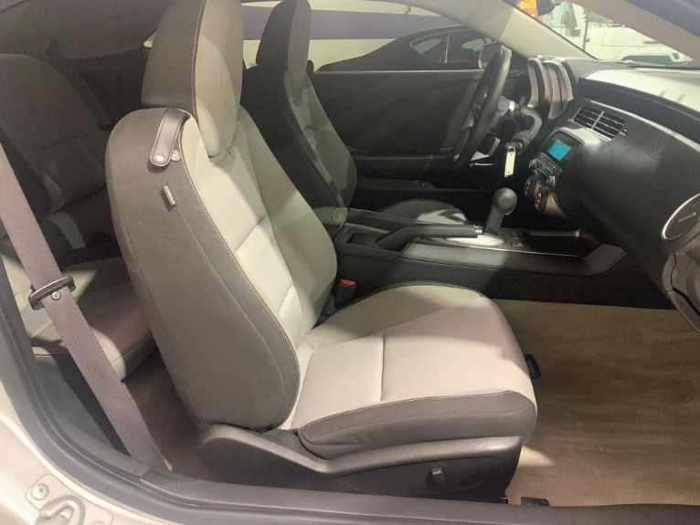 Used-2010-Chevrolet-Camaro-LT