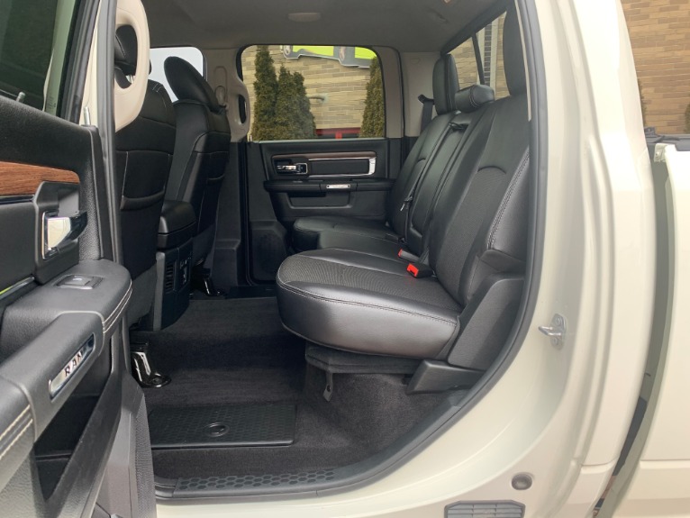 Used-2017-Ram-3500-pickup-Laramie-4X4