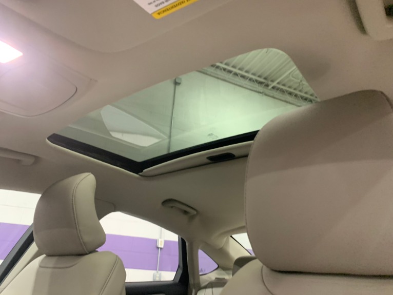 Used-2017-Ford-Fusion-SE-FWD