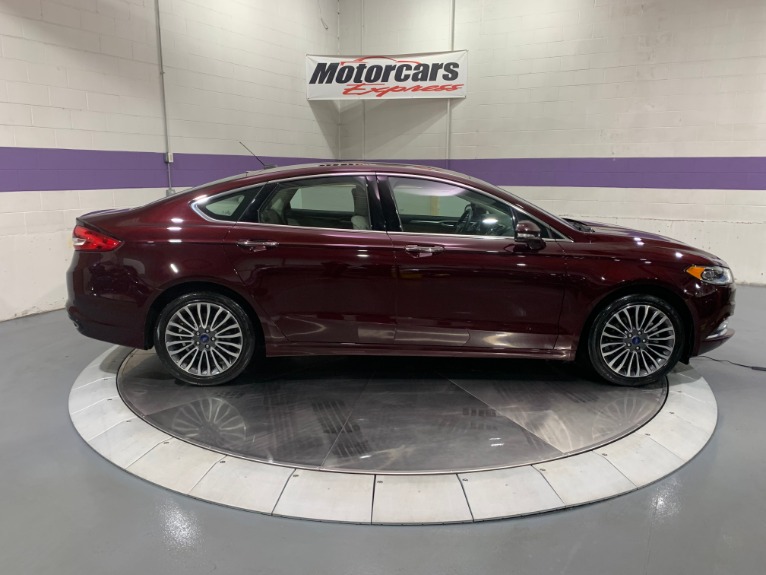 Used-2017-Ford-Fusion-SE-FWD