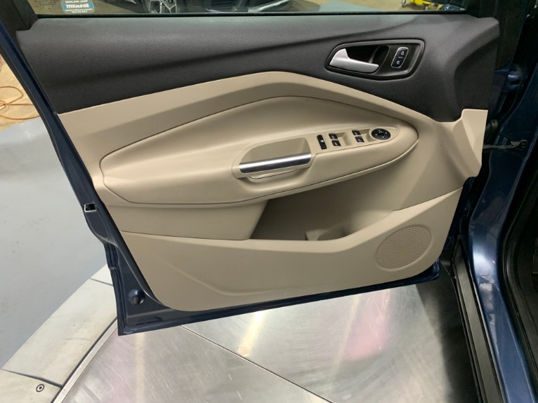 Used-2018-Ford-Escape-SE-FWD