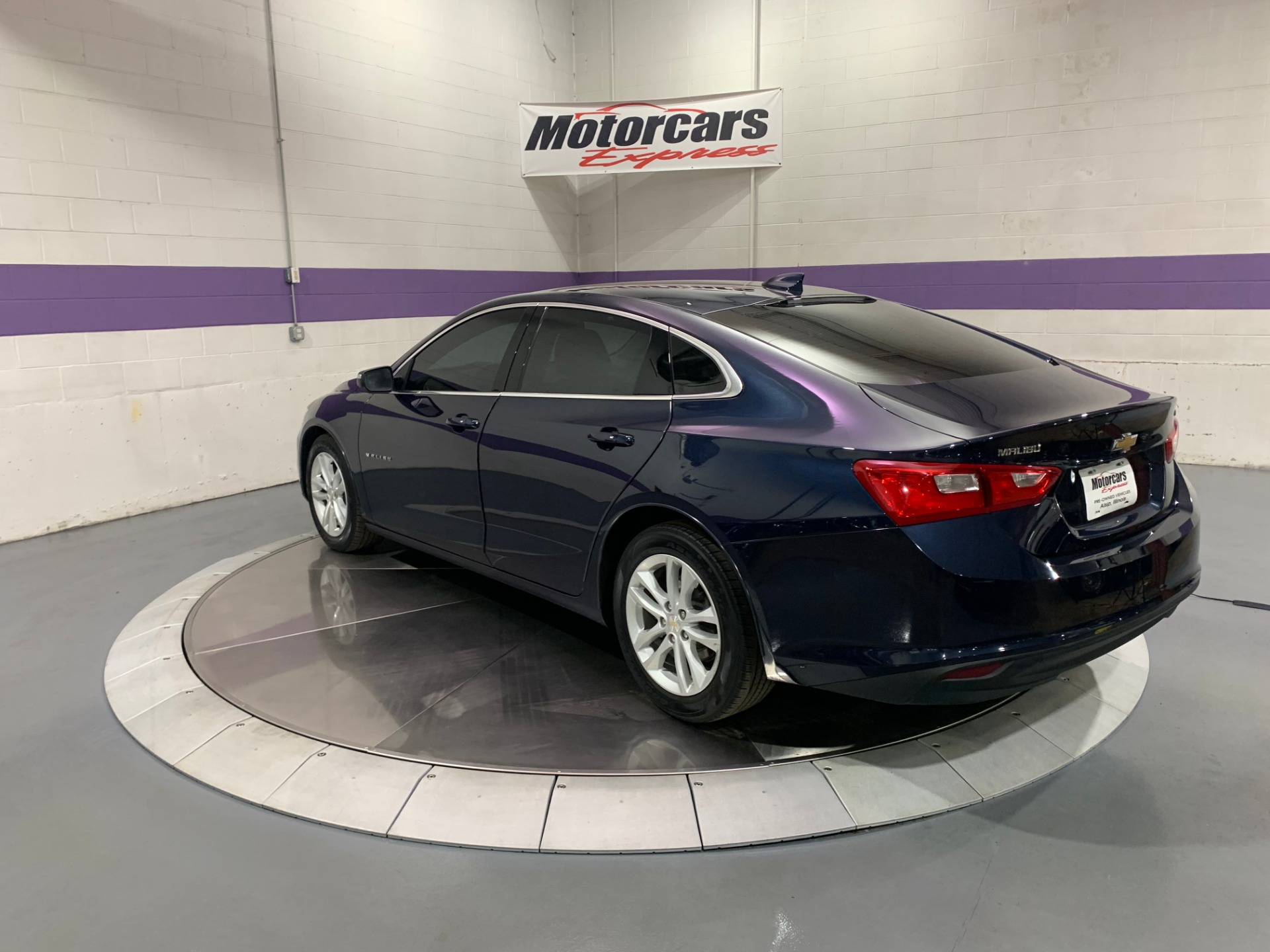 Used-2016-Chevrolet-Malibu-LT-FWD