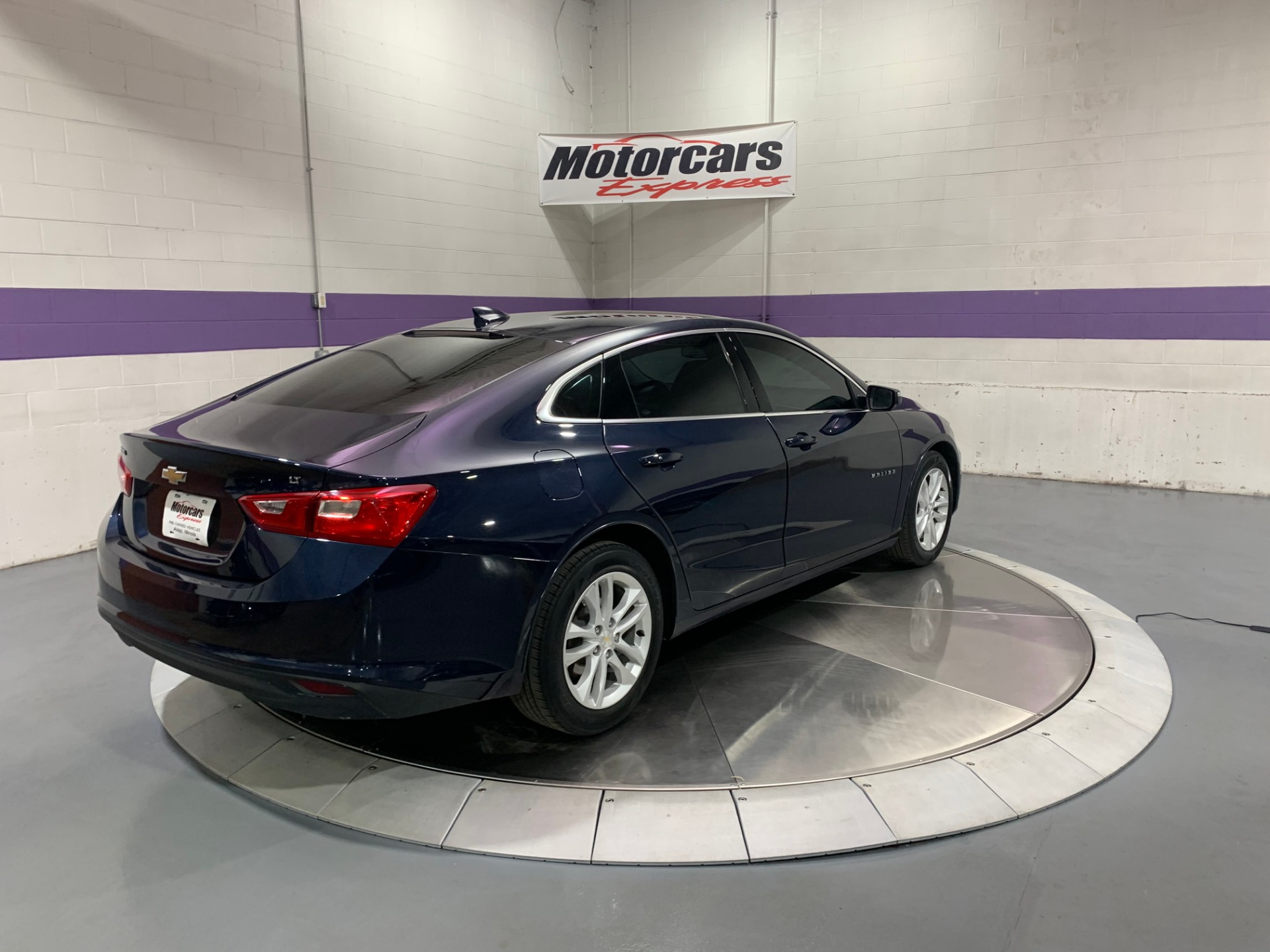 Used-2016-Chevrolet-Malibu-LT-FWD