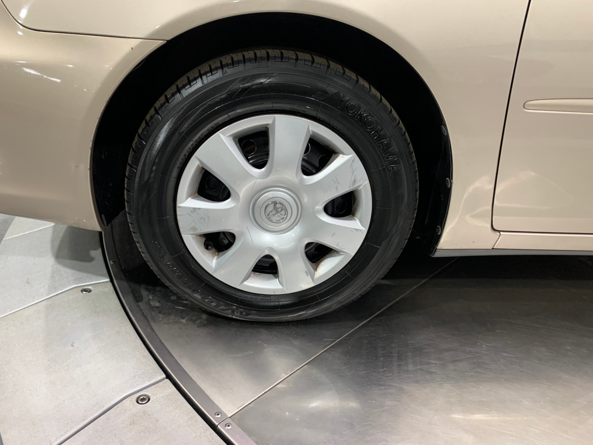 Used-2003-Toyota-Camry-LE-FWD
