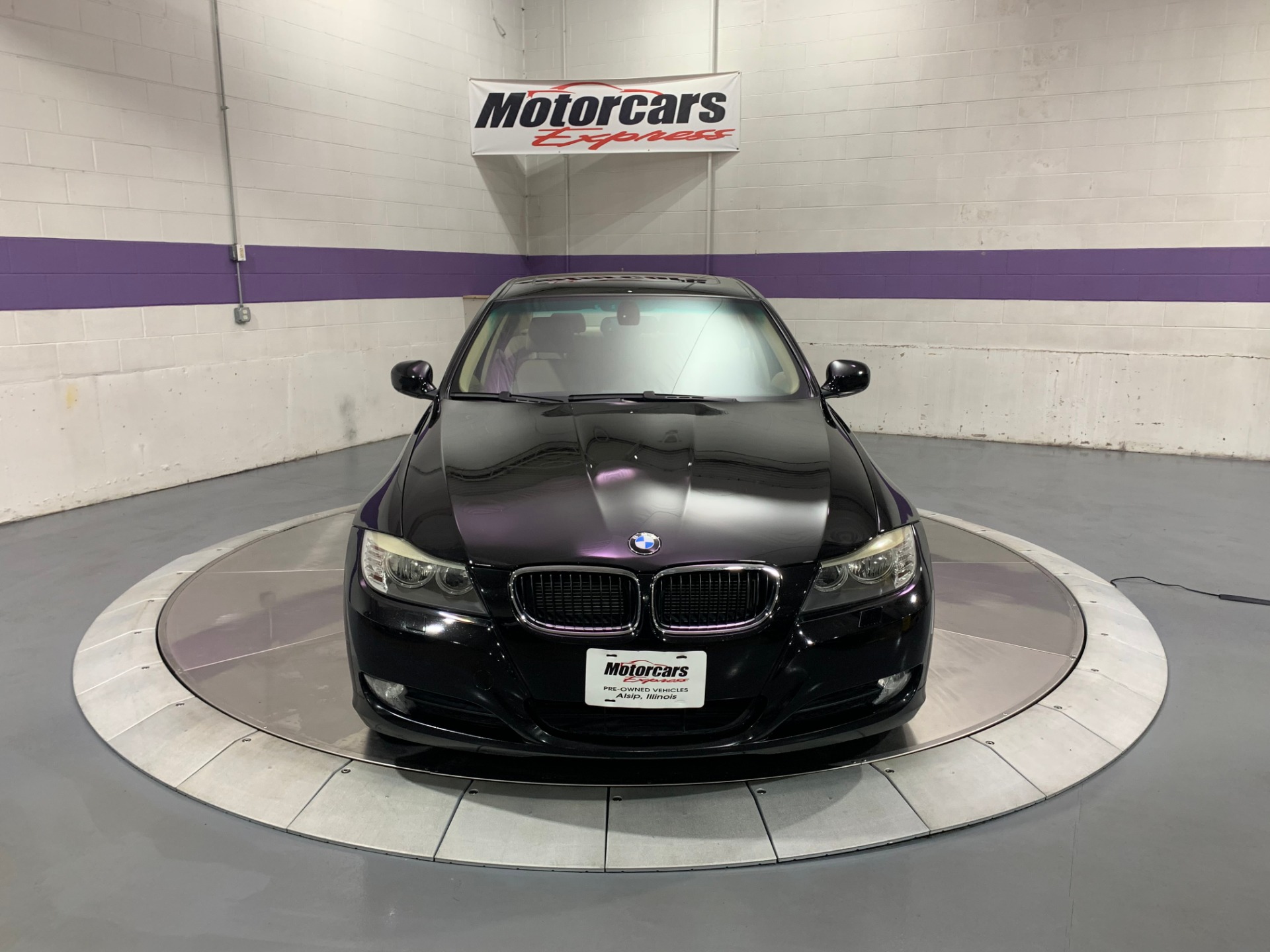 Used-2009-BMW-3-Series-328i-xDrive-AWD