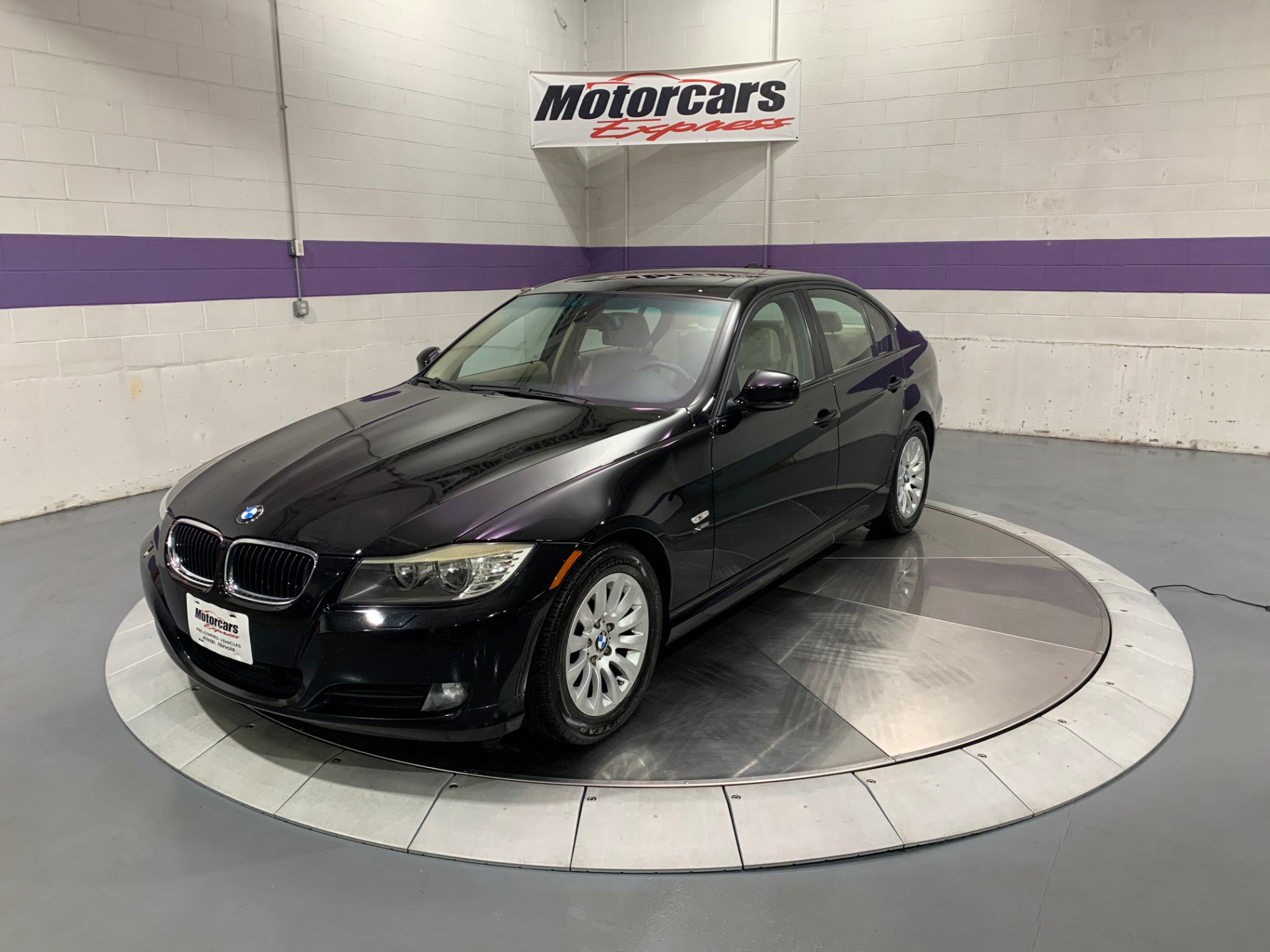 Used-2009-BMW-3-Series-328i-xDrive-AWD