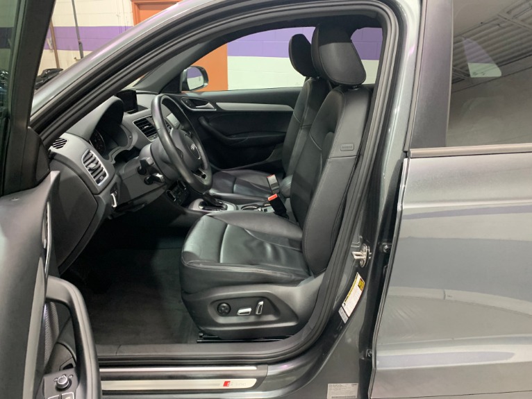 Used-2018-Audi-Q3-20T-quattro-Sport-Premium