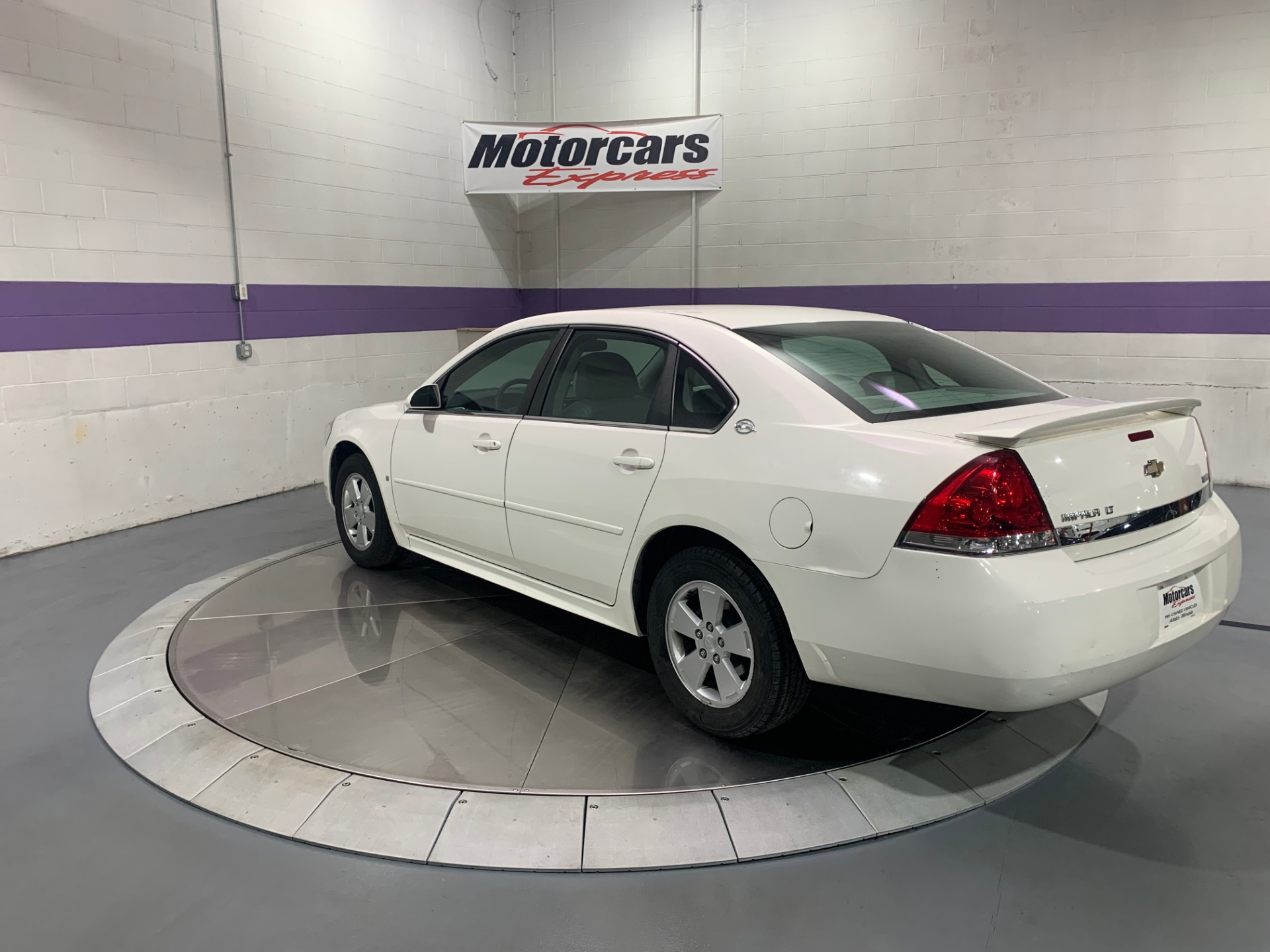 Used-2009-Chevrolet-Impala-LT-FWD