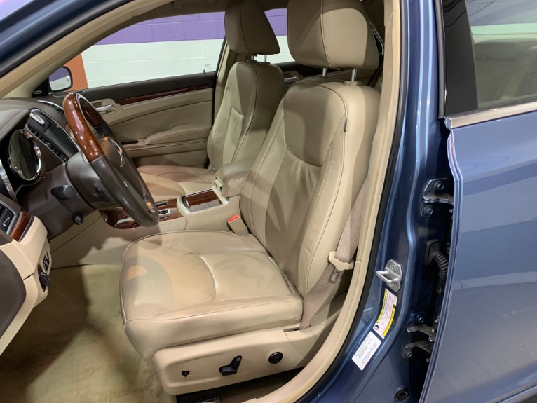 Used-2011-Chrysler-300-C-RWD