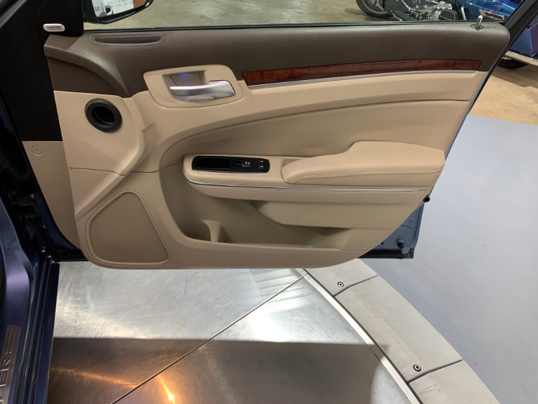 Used-2011-Chrysler-300-C-RWD