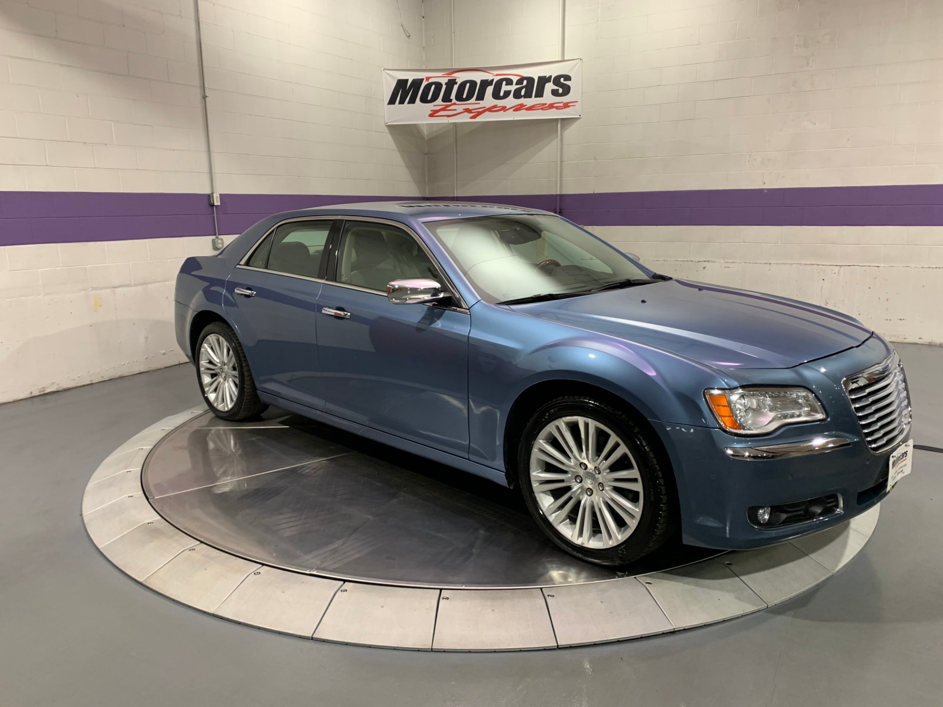 Used-2011-Chrysler-300-C-RWD