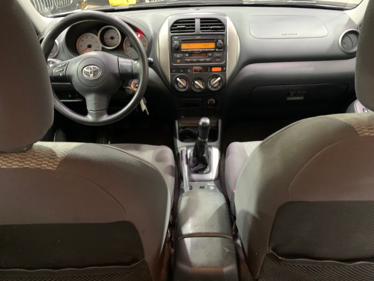 Used-2004-Toyota-RAV4-FWD-Manual