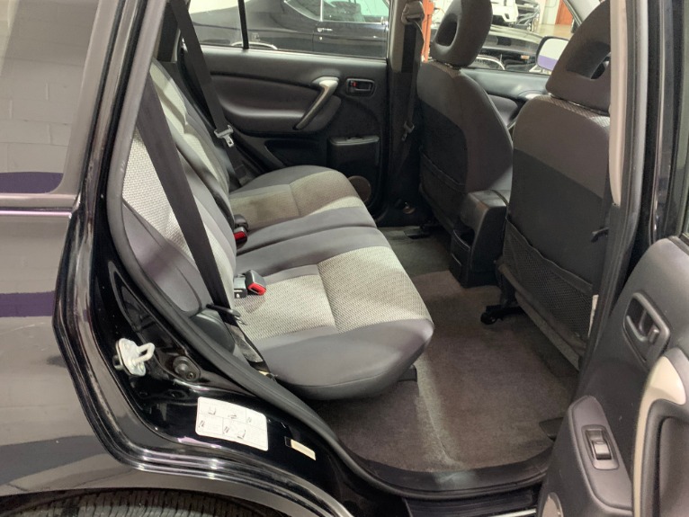 Used-2004-Toyota-RAV4-FWD-Manual