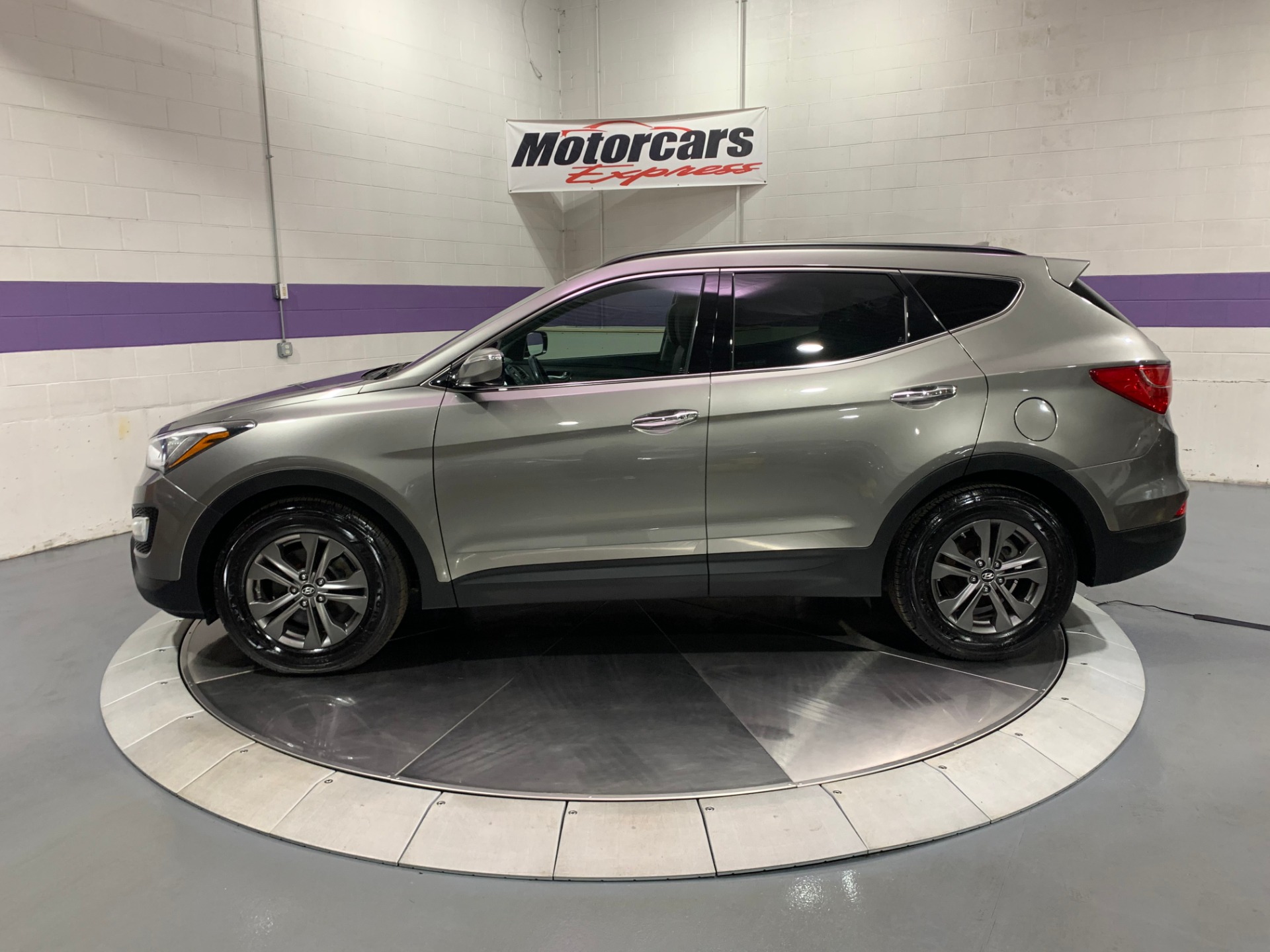 Used-2013-Hyundai-Santa-Fe-Sport-24L-AWD